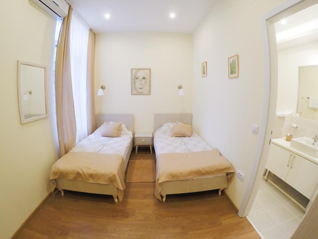 בלגרד Bed&Breakfast Kod Smilje חדר תמונה