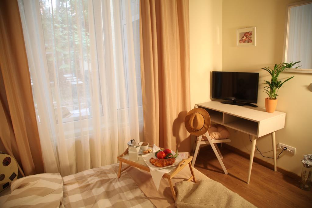 בלגרד Bed&Breakfast Kod Smilje חדר תמונה